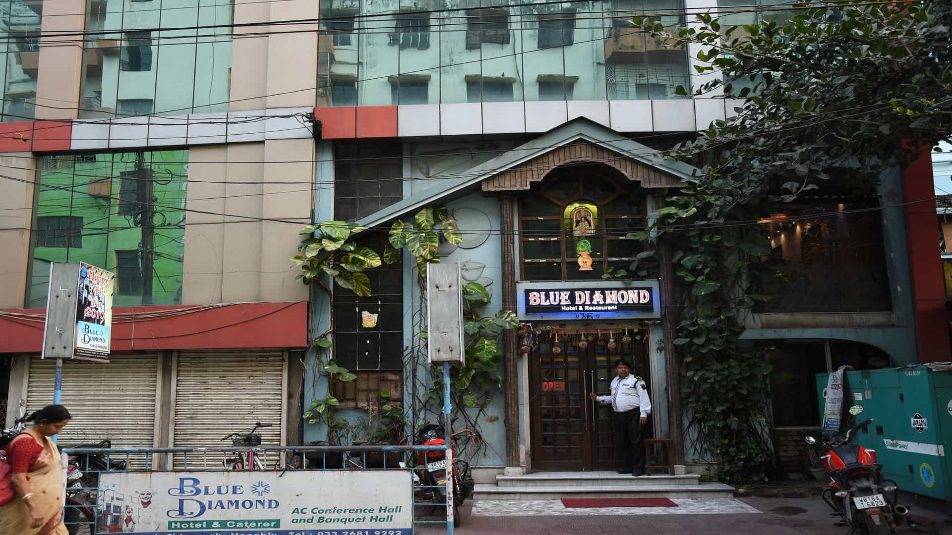 hotel in hooghly